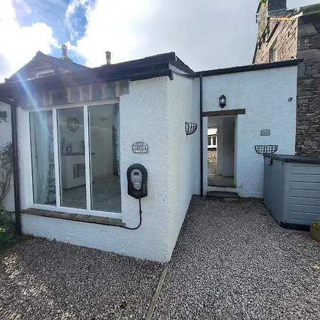 Juniper Hayloft Grasmere 度假居 *