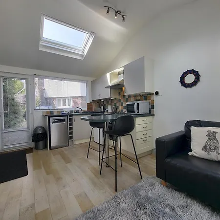 Juniper Hayloft Grasmere 度假居 *